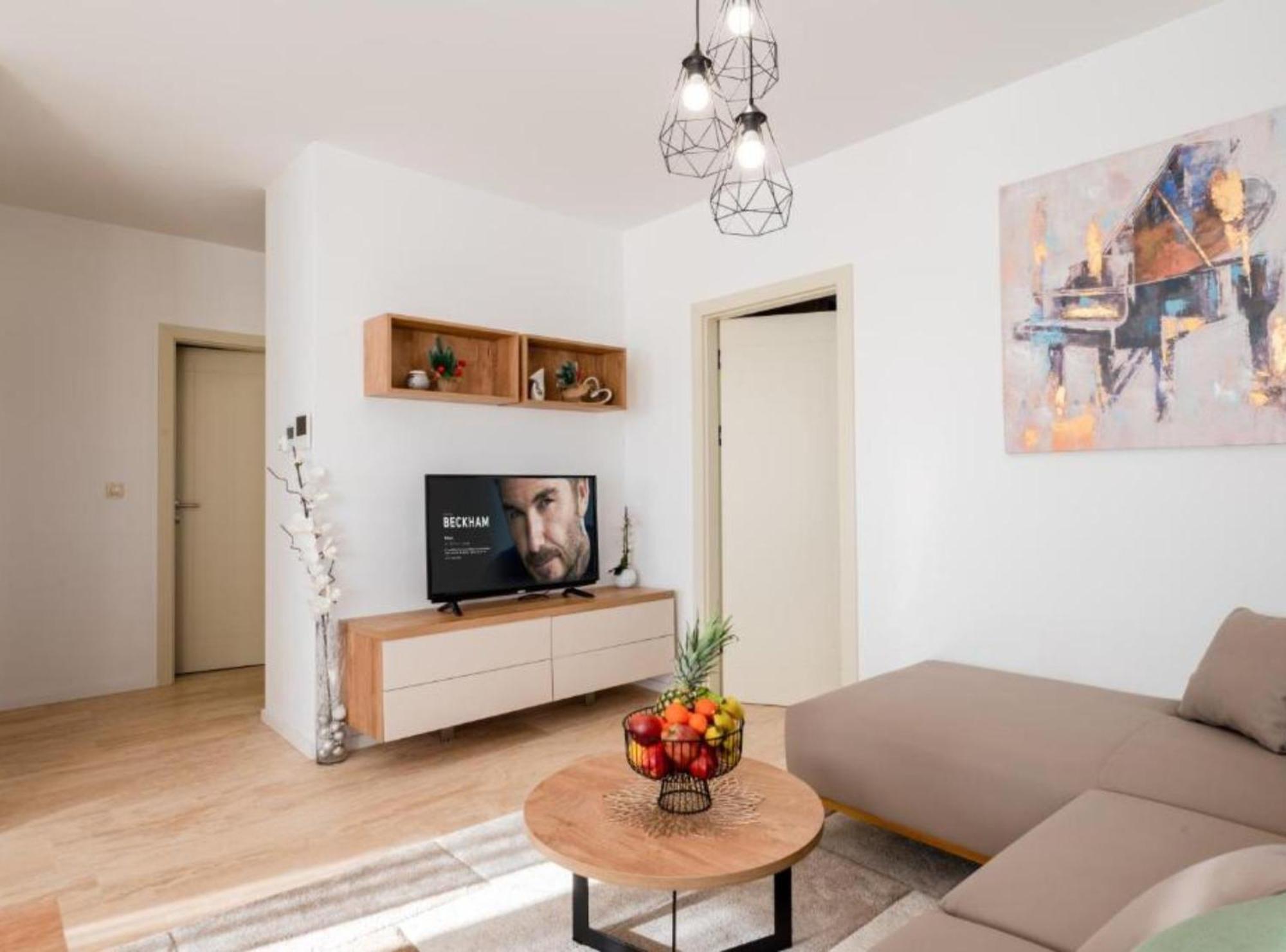 Apartment Kona - Free Parking & Self Check-In Ivanja Reka Extérieur photo
