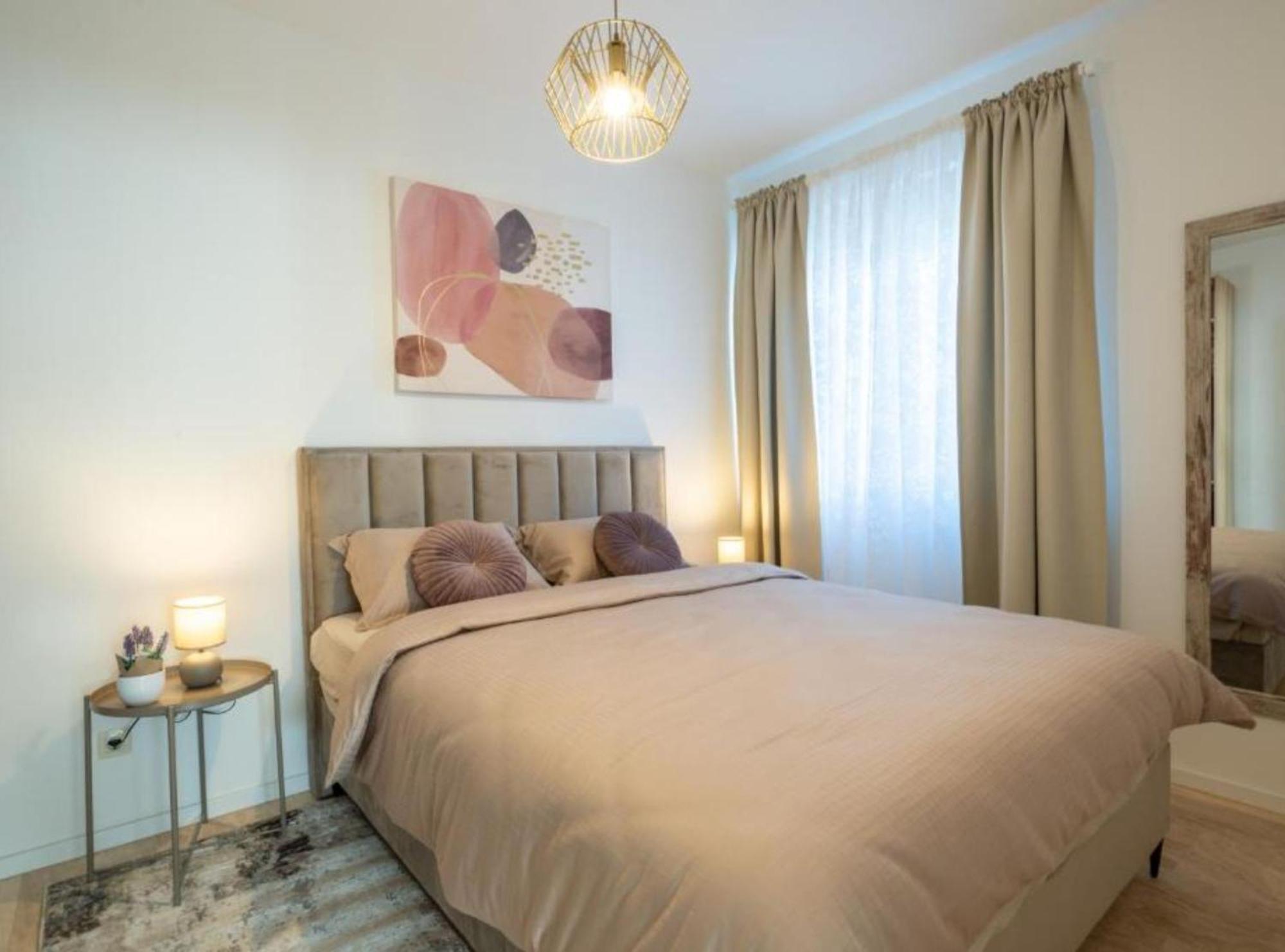 Apartment Kona - Free Parking & Self Check-In Ivanja Reka Extérieur photo